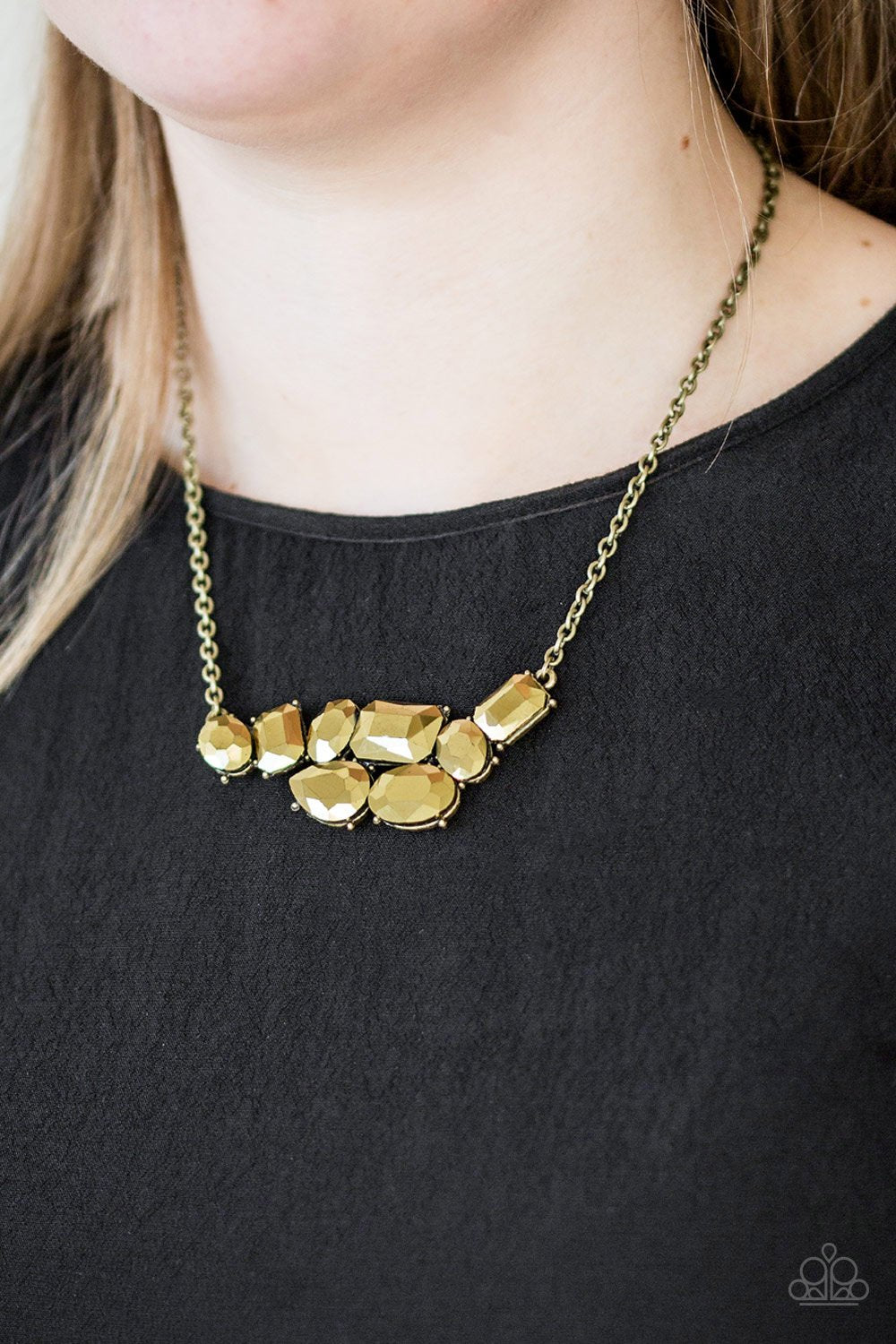 Urban Dynasty - brass - Paparazzi necklace