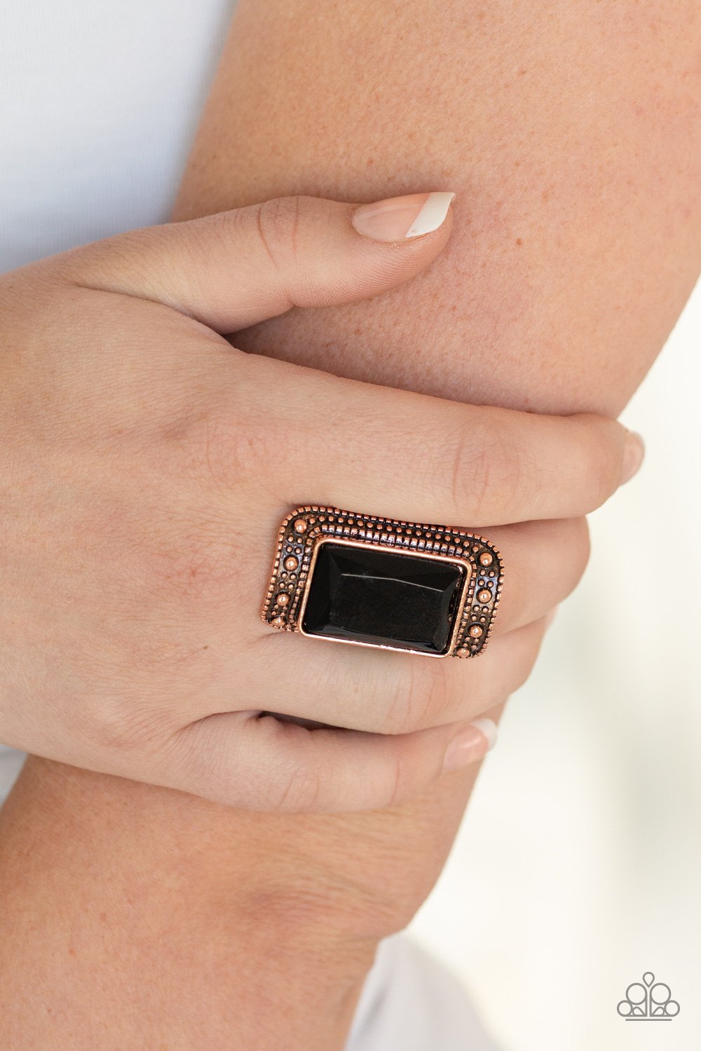 Very HEIR-Descent-copper-Paparazzi ring