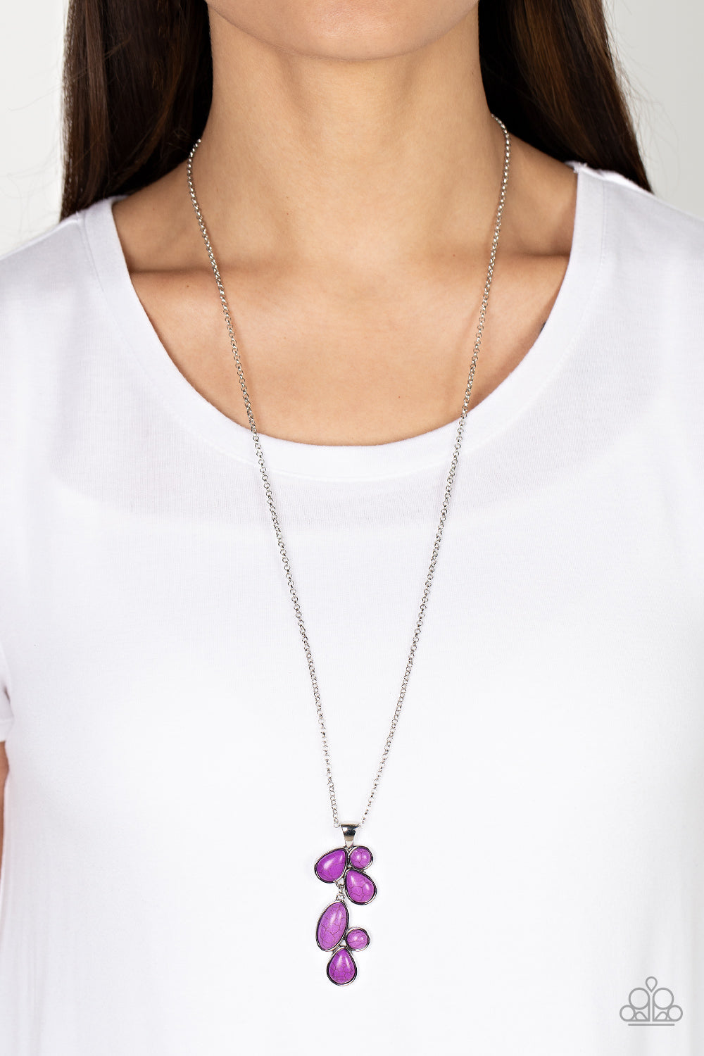 Long purple store necklace paparazzi