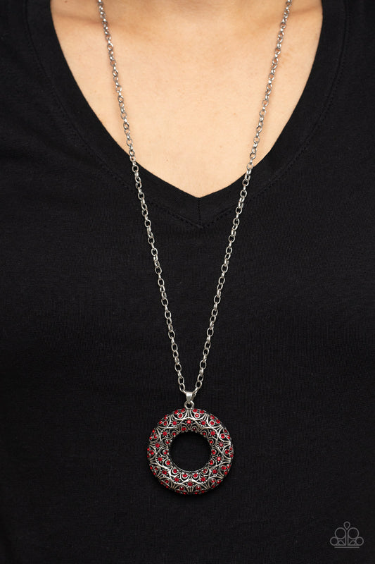 Wintry Wreath - red - Paparazzi necklace