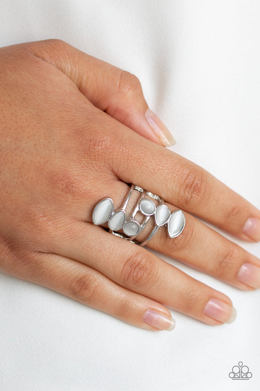 Wraparound Radiance - white - Paparazzi ring