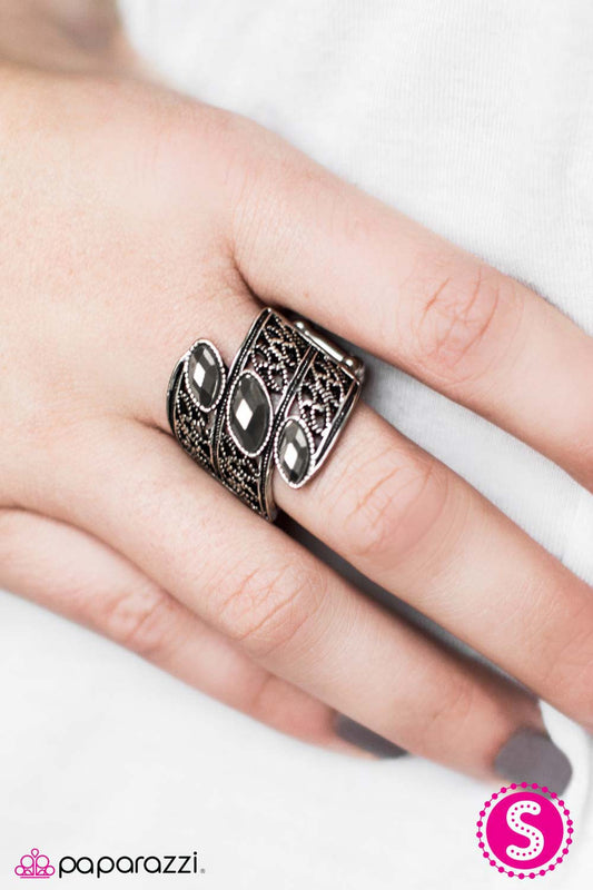 Wrapped In Elegance - Silver - Paparazzi ring