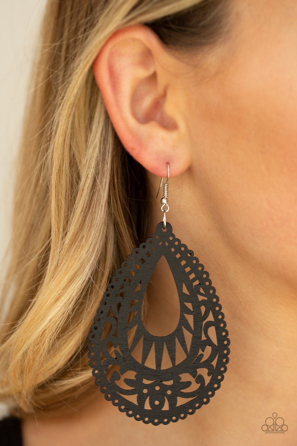Zesty Zen-black-Paparazzi earrings