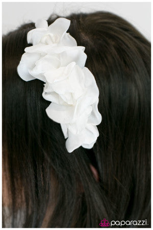 Same Old Love - Paparazzi Accessories headband