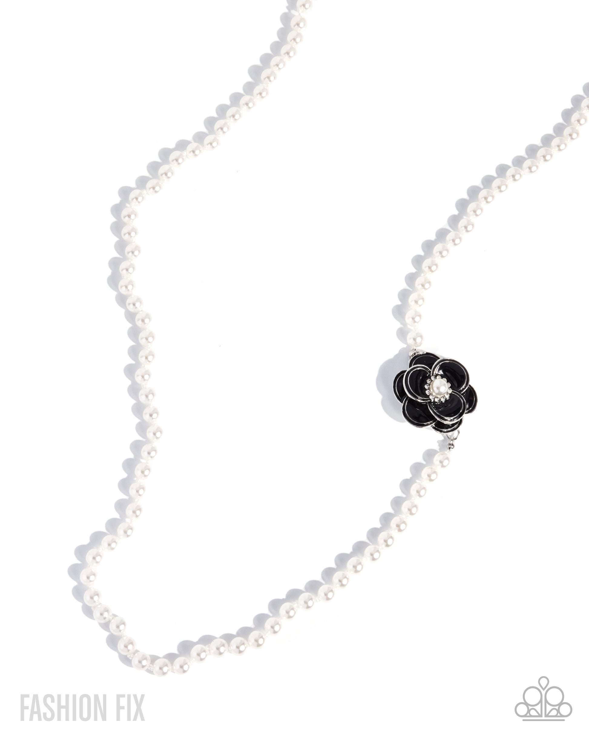 A Proper Legacy - black - Paparazzi necklace