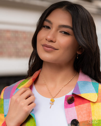 A Single Rose - yellow - Paparazzi necklace