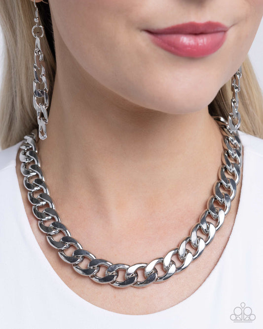 Action CURB - silver - Paparazzi necklace