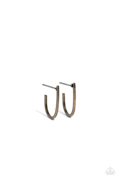 Admirable Arches - brass - Paparazzi earrings