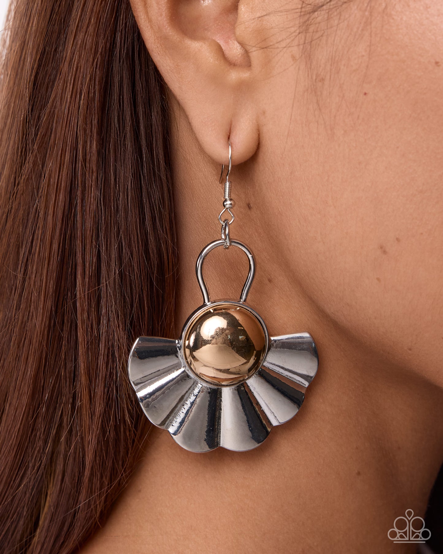 Adorable Acknowledgment - silver - Paparazzi earrings
