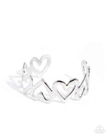 Adorable Aim - silver - Paparazzi bracelet