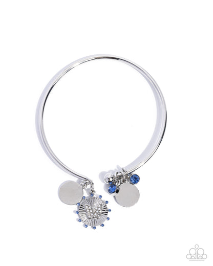 Aerial Acclaim - blue - Paparazzi bracelet