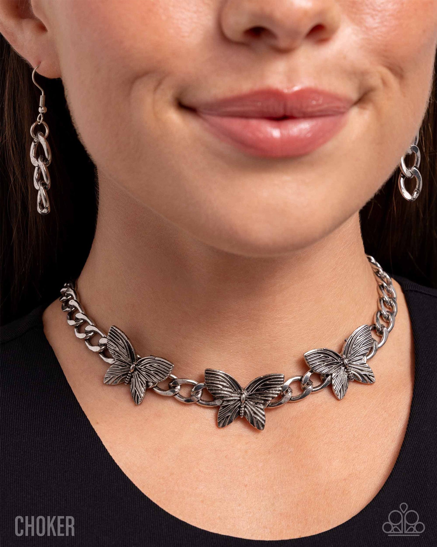 Aerial Ambition - silver - Paparazzi necklace
