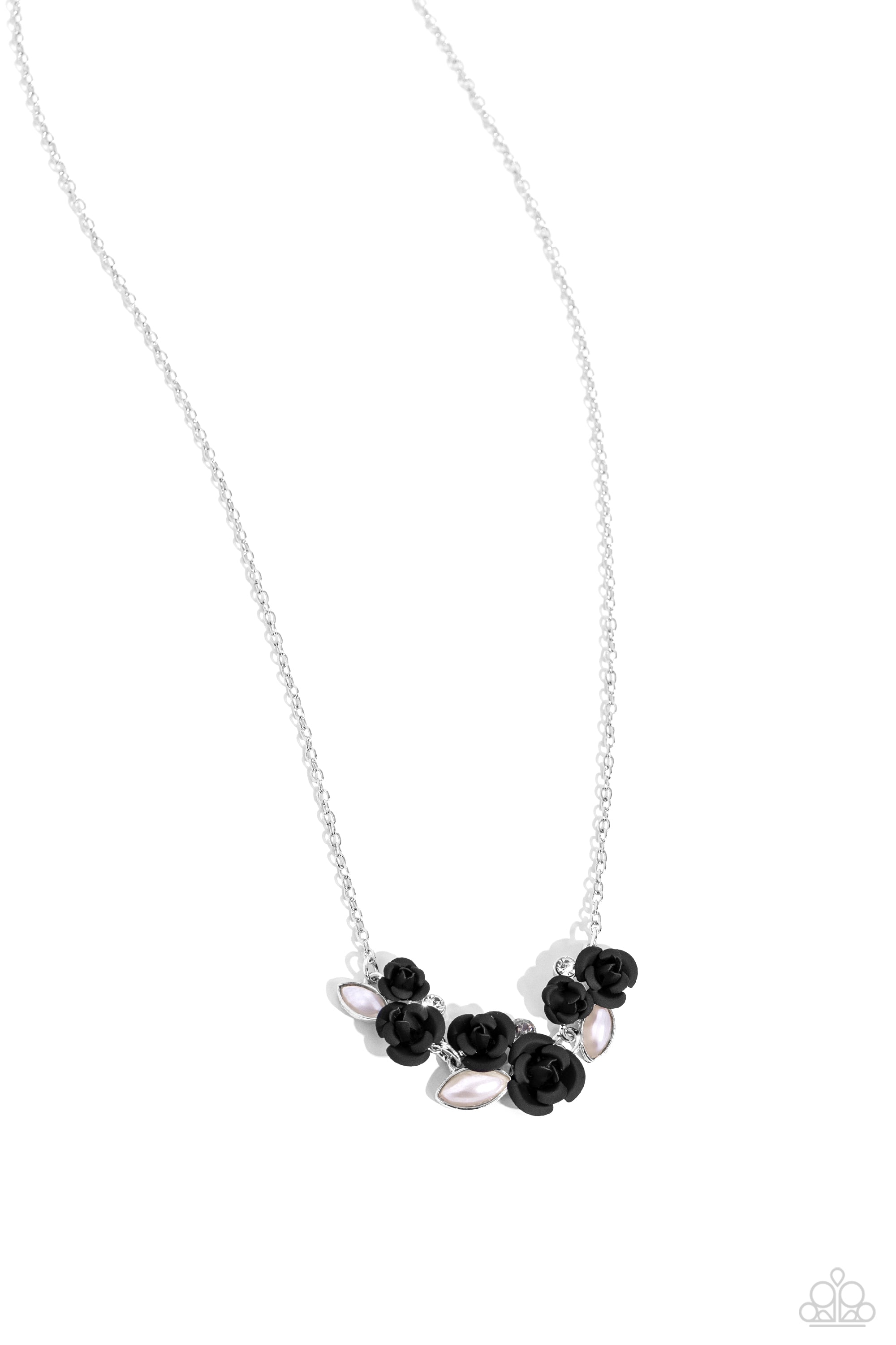 Black rose necklace, 18