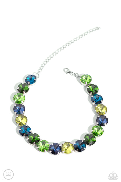 Alluring A-Lister - green - Paparazzi necklace