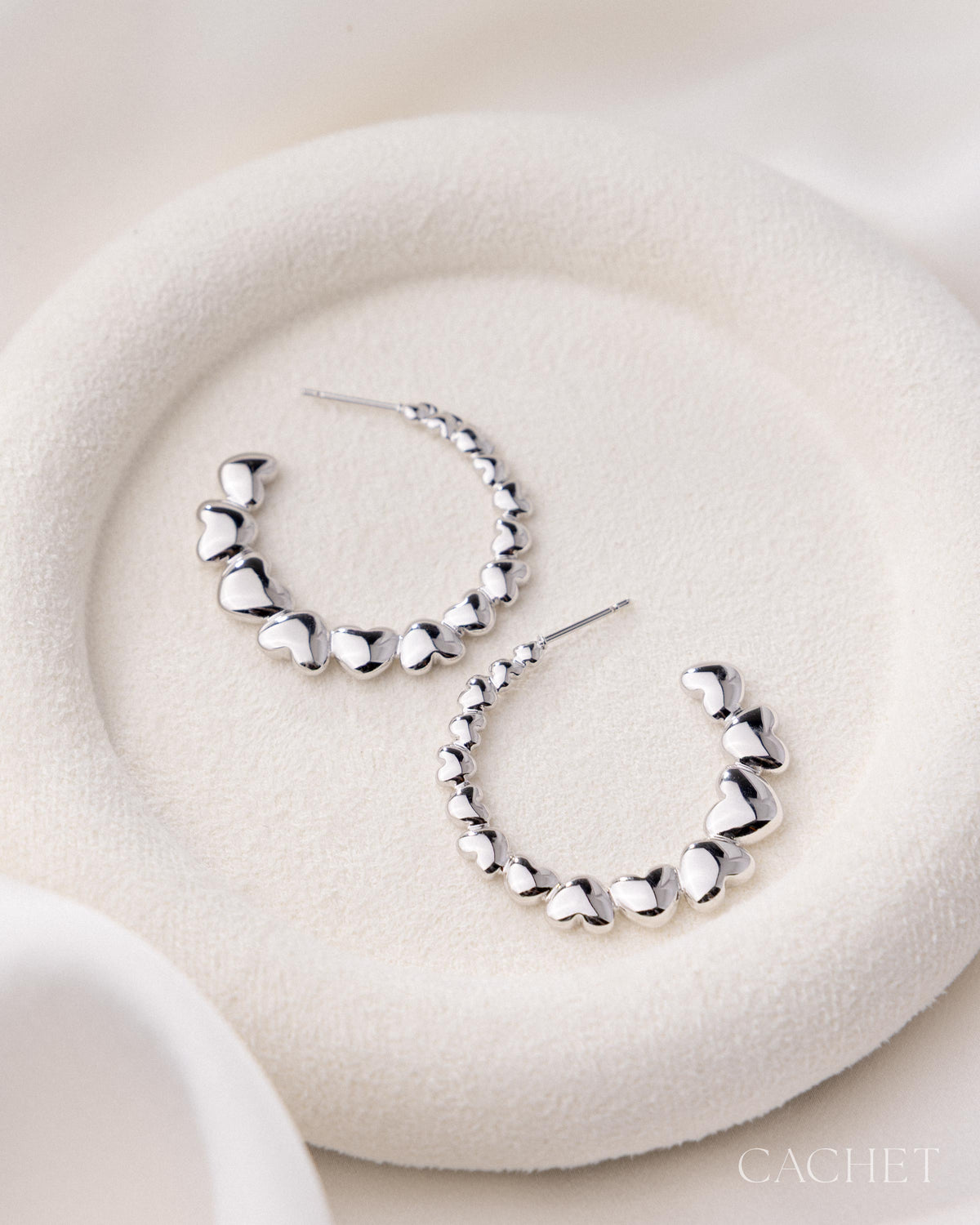 Amicale - Cachet earrings - Cachet by Paparazzi