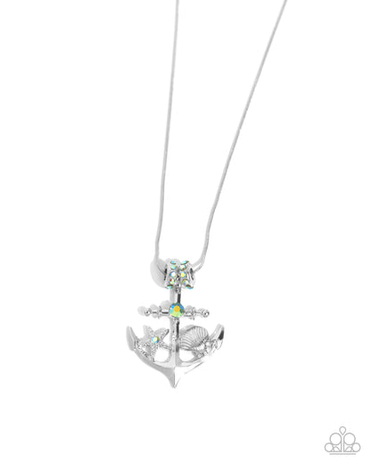 Anchored Accent - green - Paparazzi necklace
