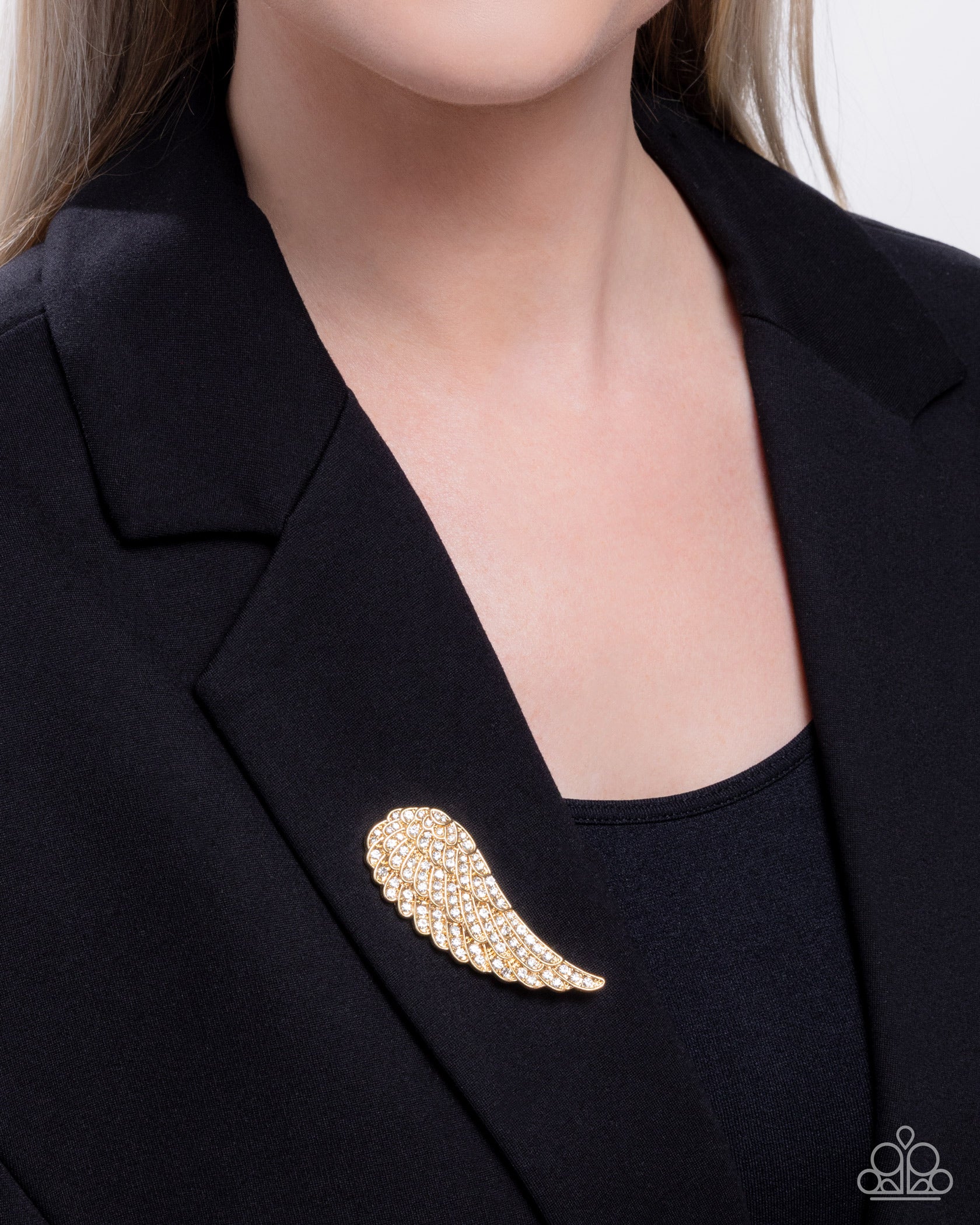 Angelic Affection - gold - Paparazzi brooch