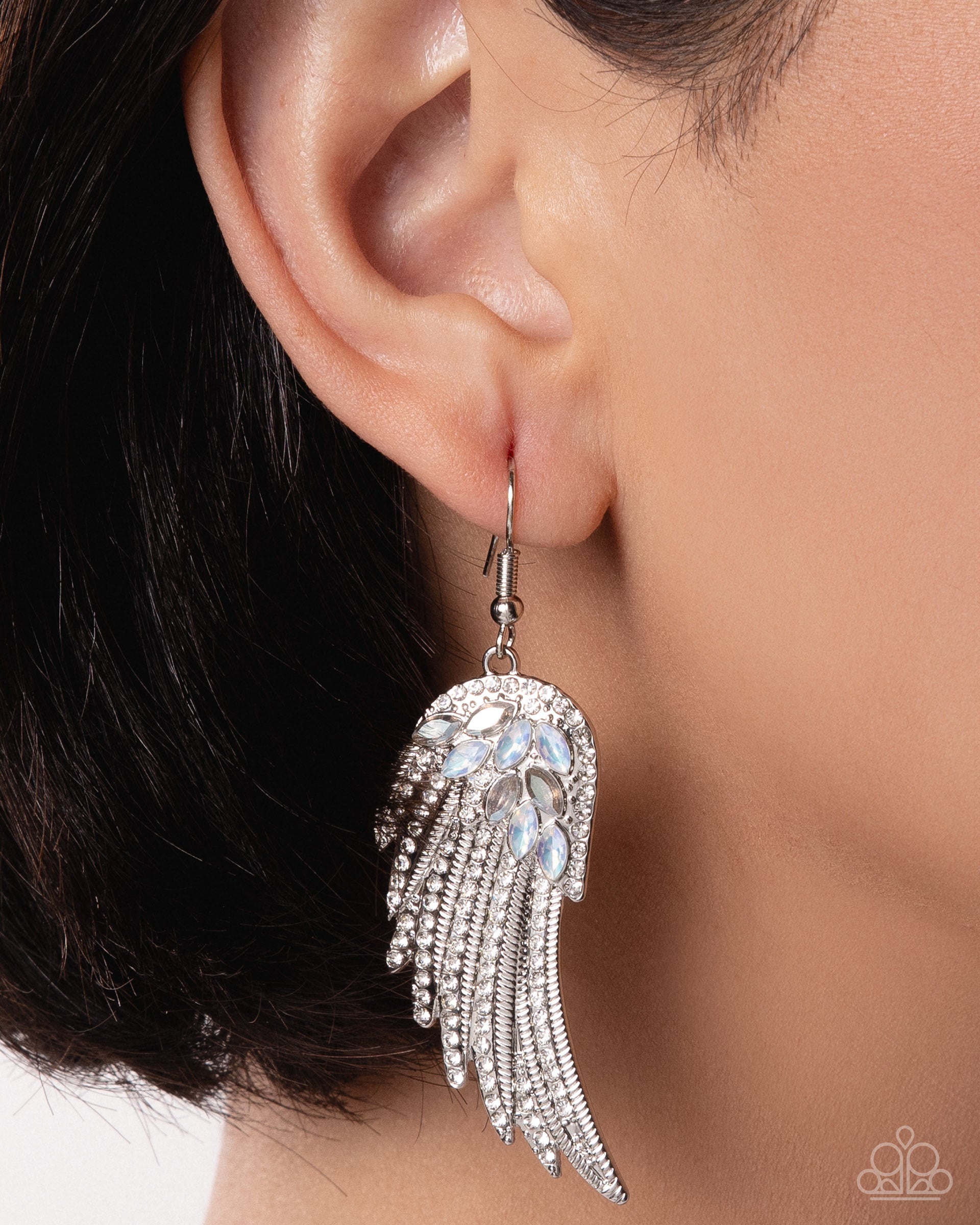 Angelic Angles - white - Paparazzi earrings