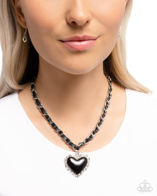 Austere Attraction - black - Paparazzi necklace