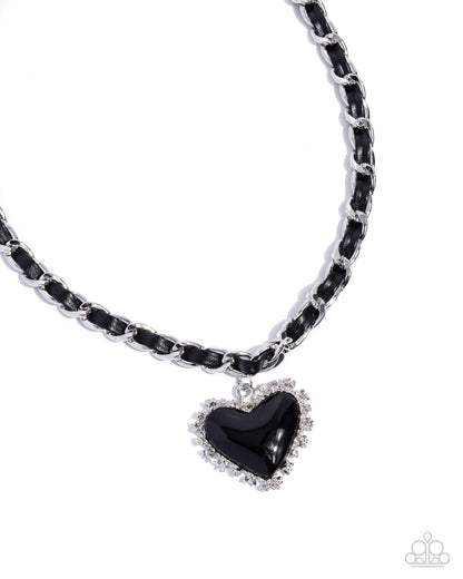 Austere Attraction - black - Paparazzi necklace