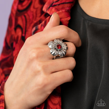 BLOOM BLOOM Pow - red - Paparazzi ring