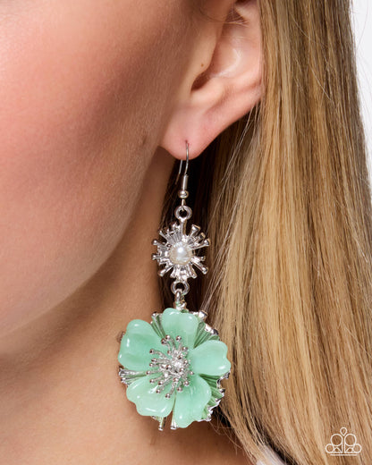 Ballet Beacon - green - Paparazzi earrings