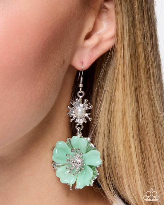 Ballet Beacon - green - Paparazzi earrings