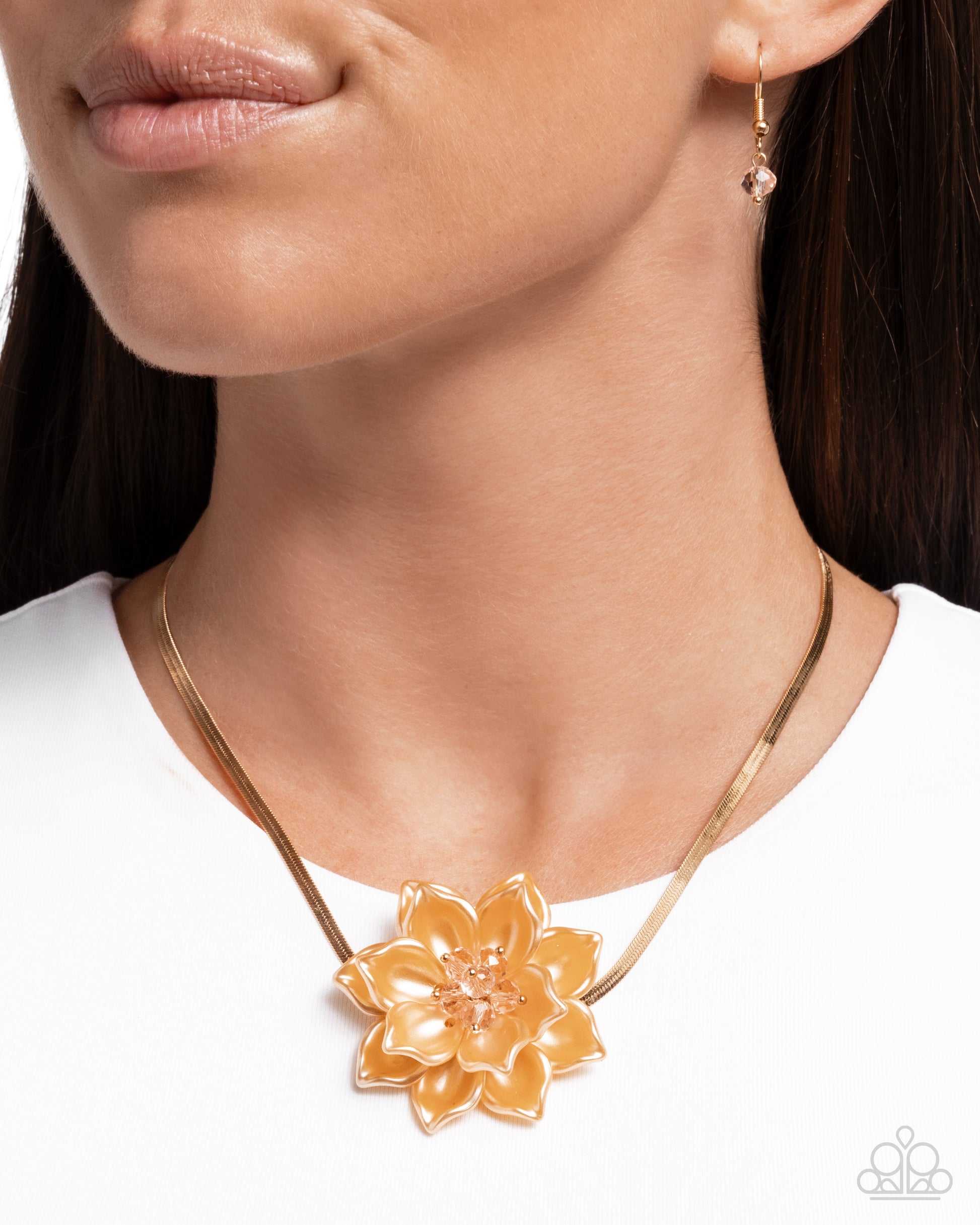 Banquet Blossom - yellow - Paparazzi necklace