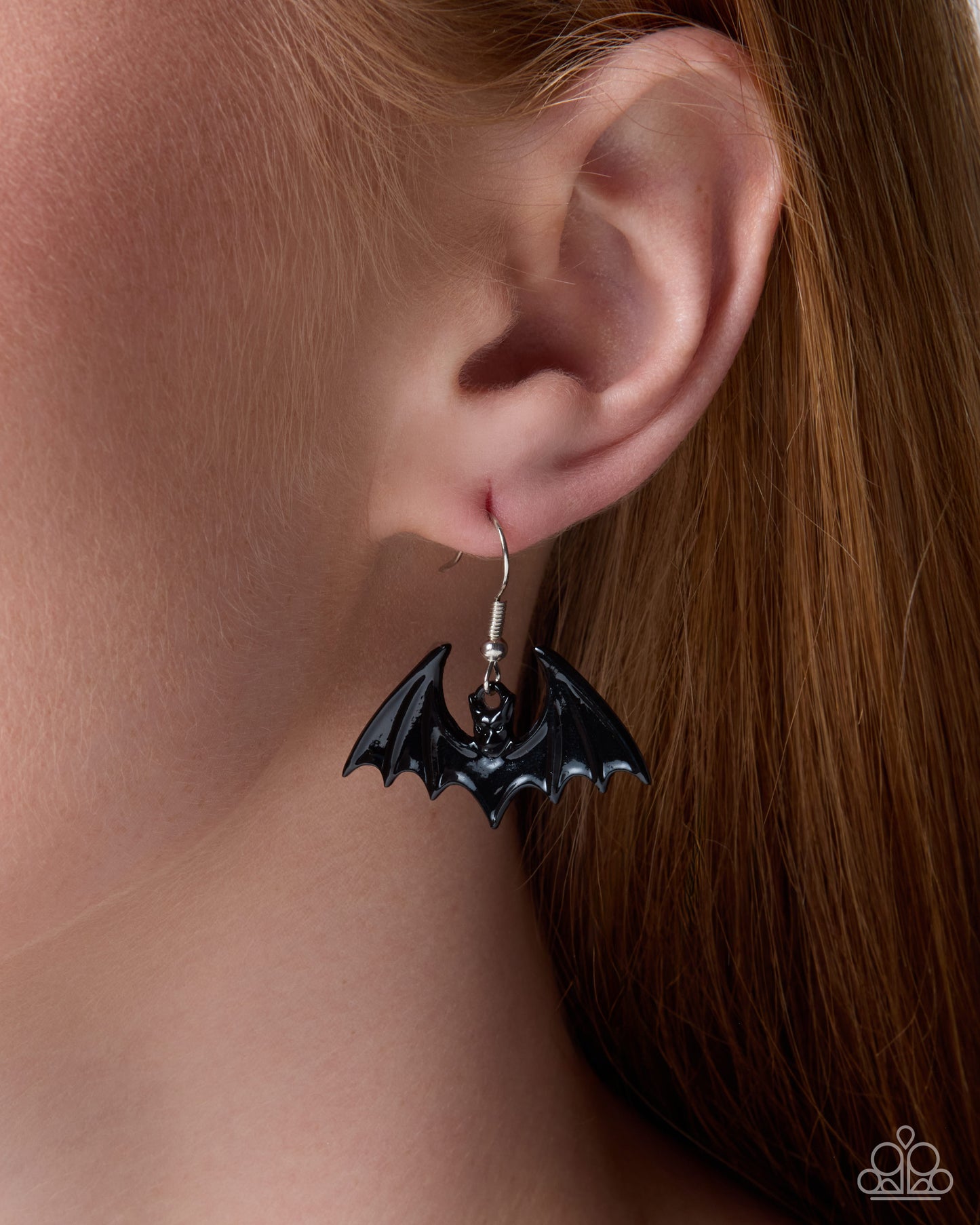 Bat Cave - black - Paparazzi earrings