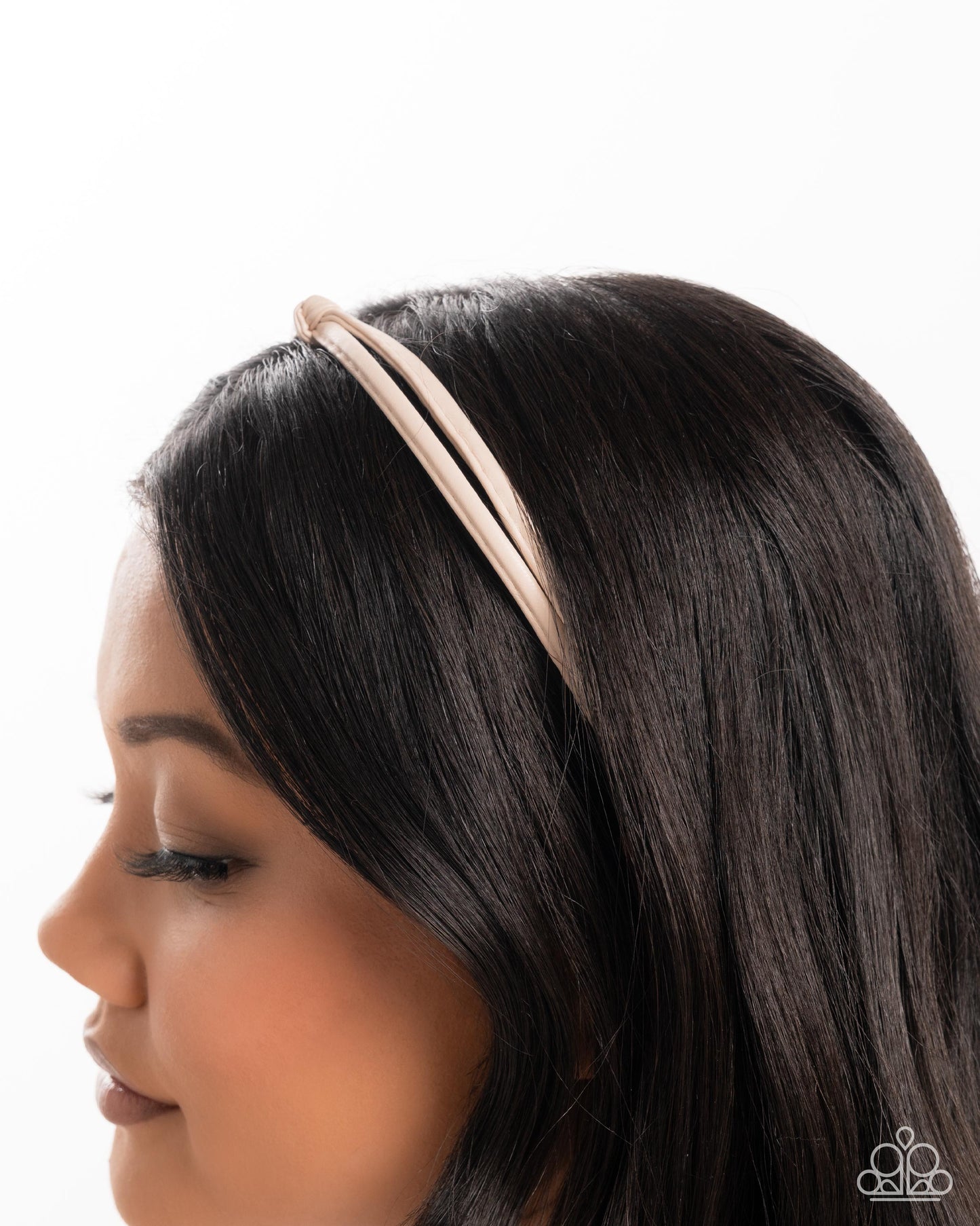 Believe It Or KNOT - white - Paparazzi headband