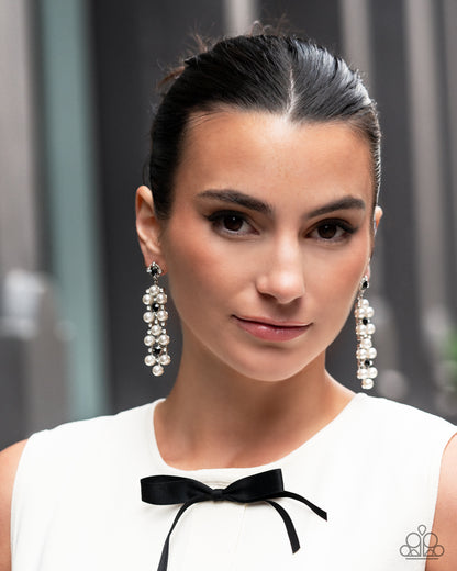 Bewitching Beacon - black - Paparazzi earrings