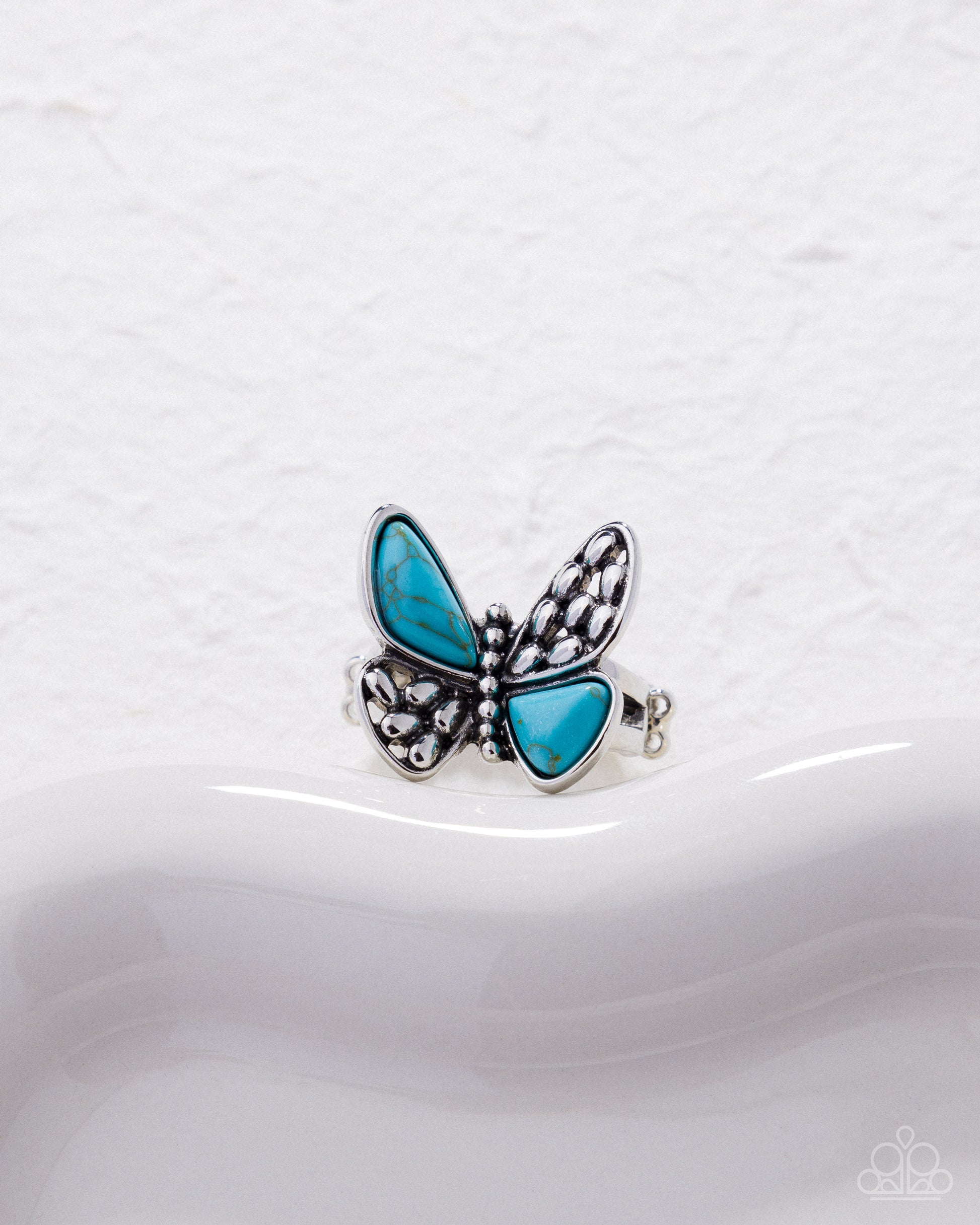 Blinding Butterfly - blue - Paparazzi ring