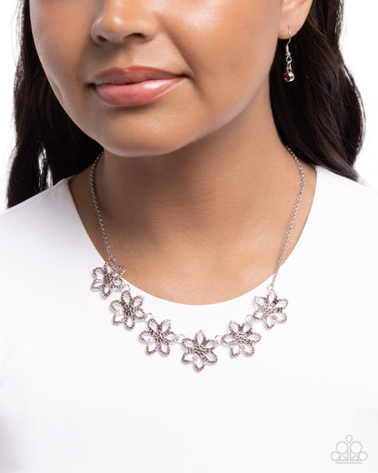 Blooming Backstage - purple - Paparazzi necklace