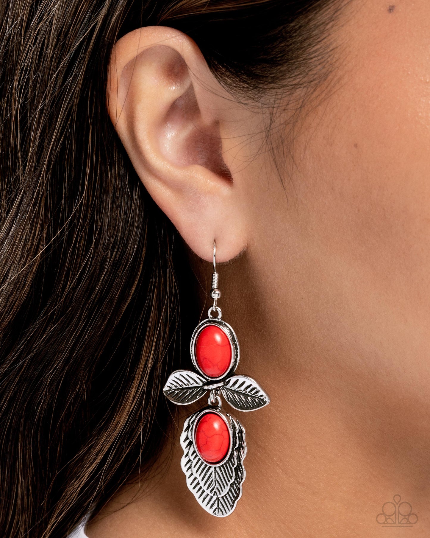 Blooming Bevy - red - Paparazzi earrings