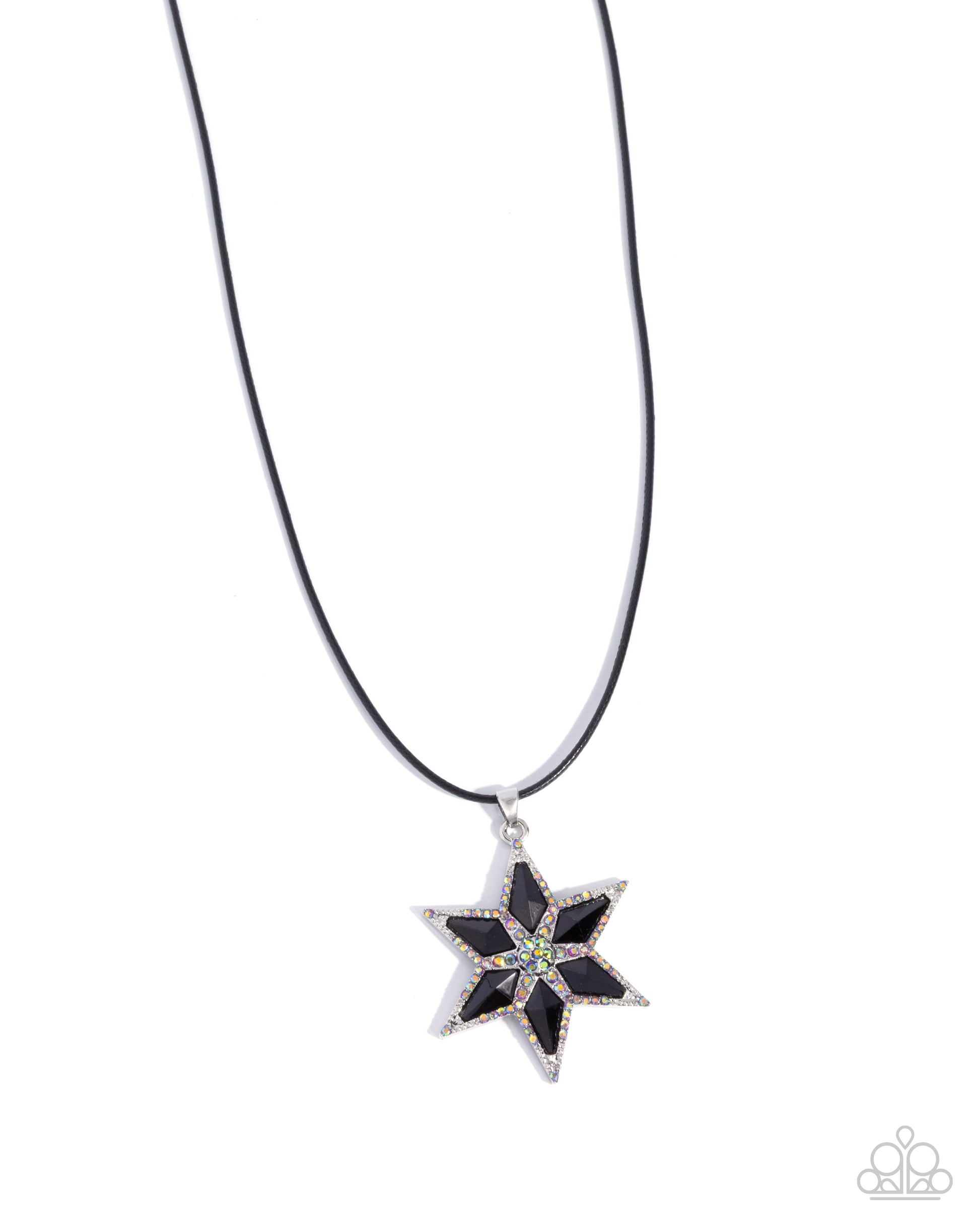 Blooming Boss - black - Paparazzi necklace