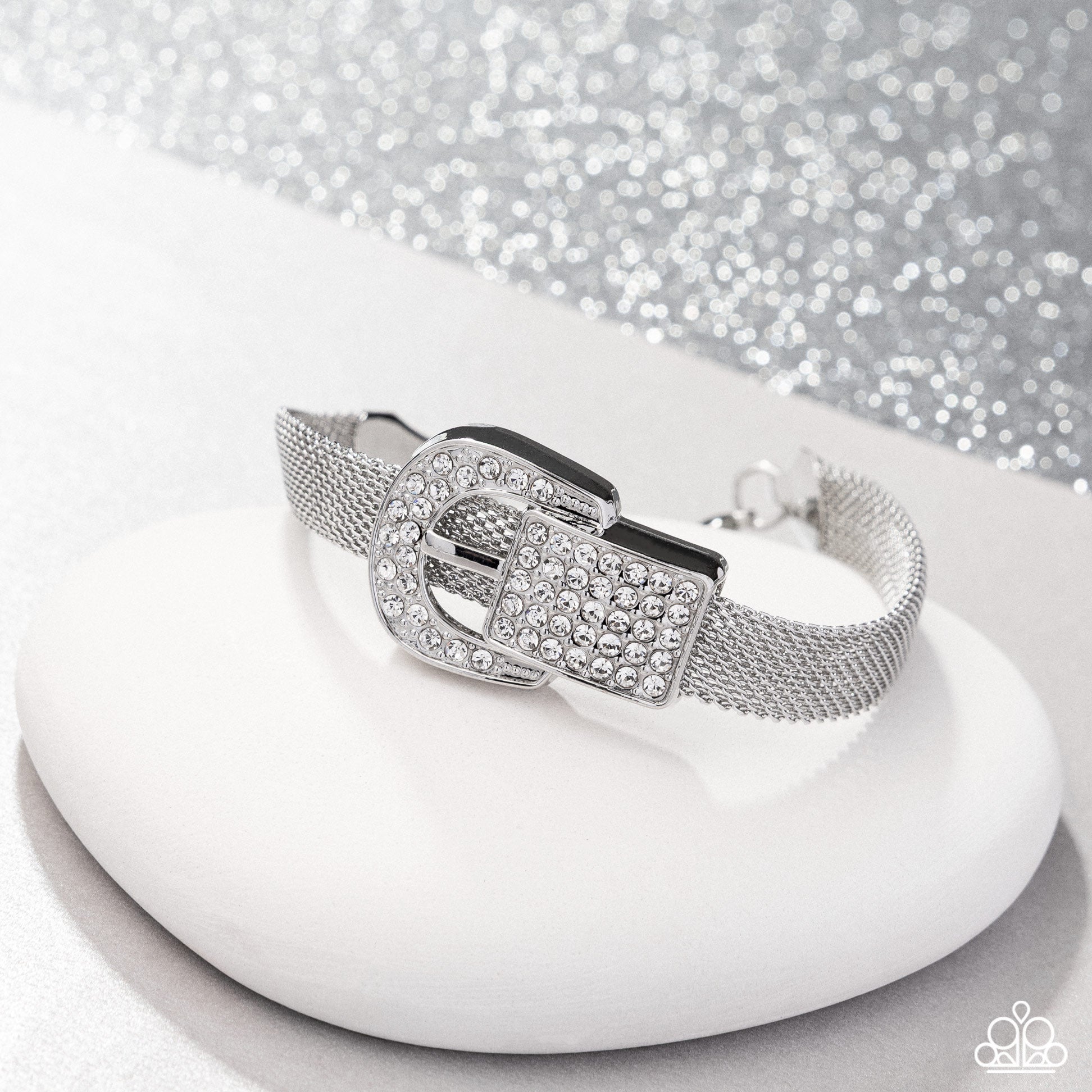 Boldly Buckled - white - Paparazzi bracelet