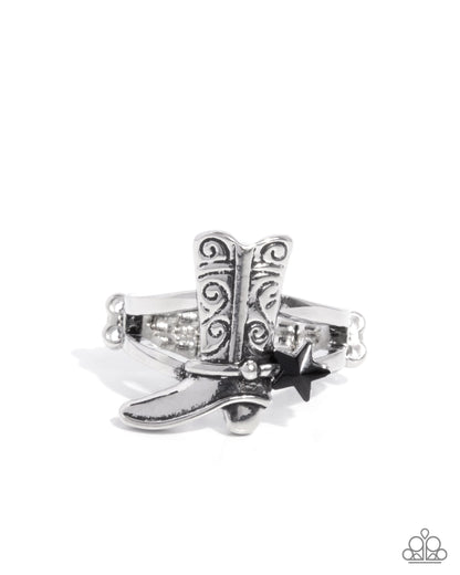 Boot Beginning - black - Paparazzi ring