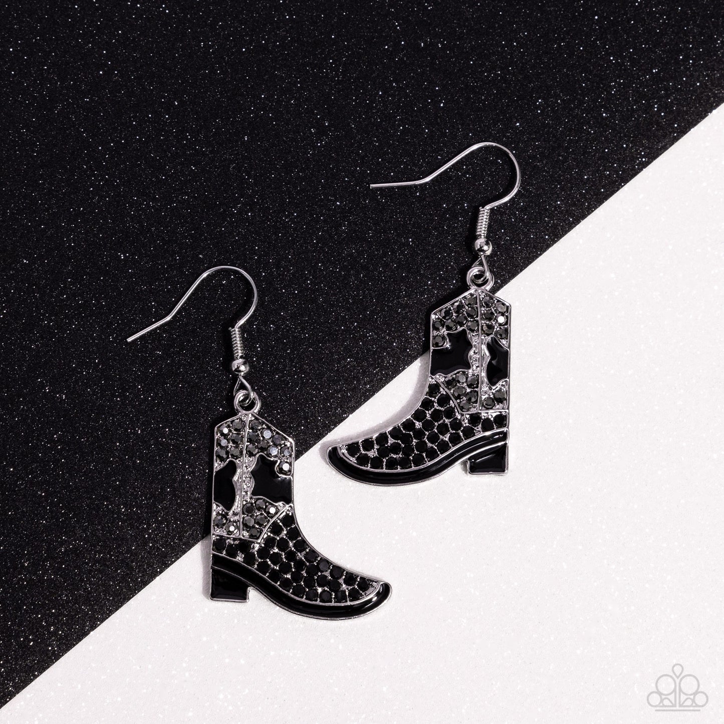 Boot Scootin Bling - black - Paparazzi earrings