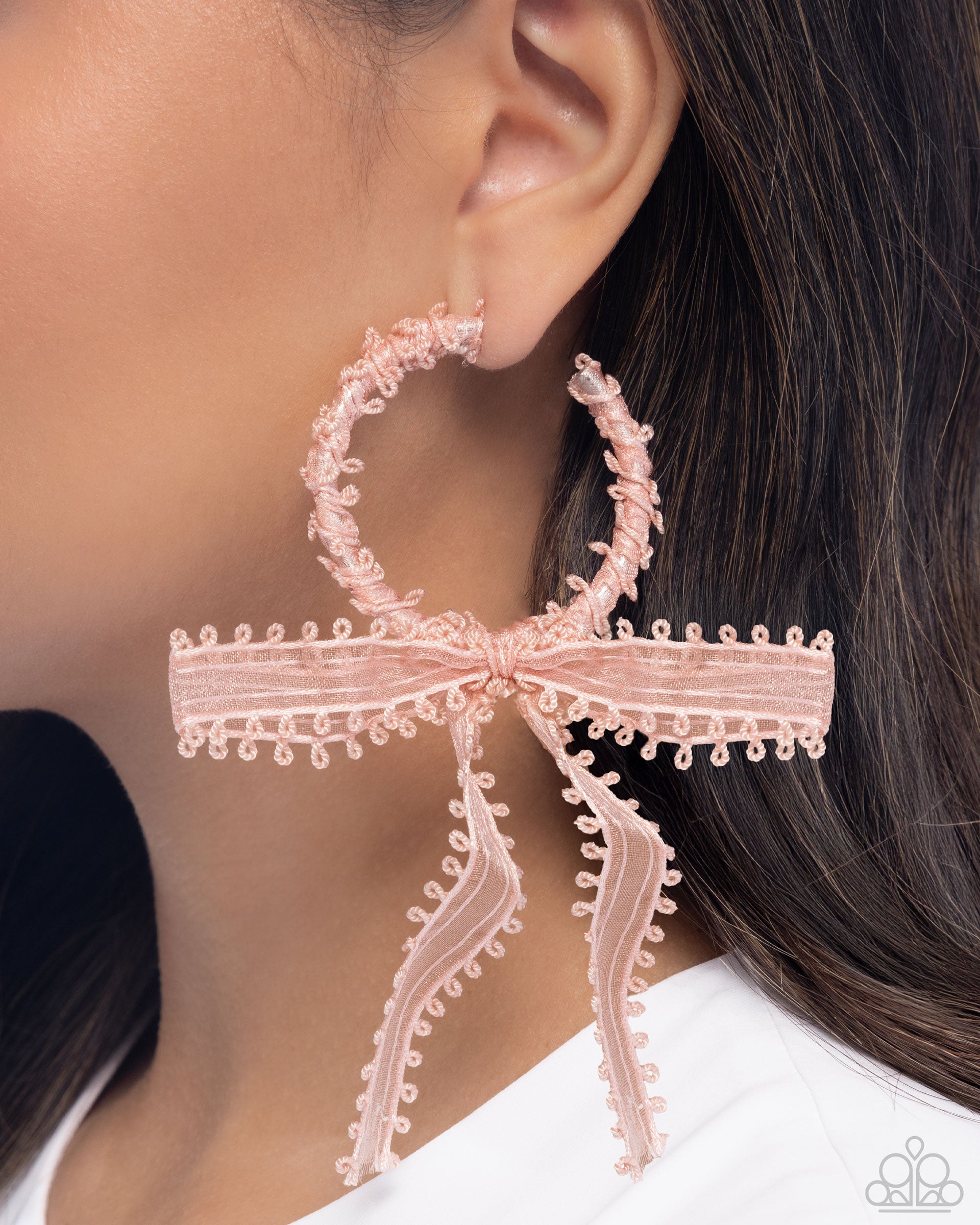 Brand New Bow - pink - Paparazzi earrings