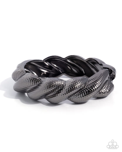 Brazen Braid - black - Paparazzi bracelet