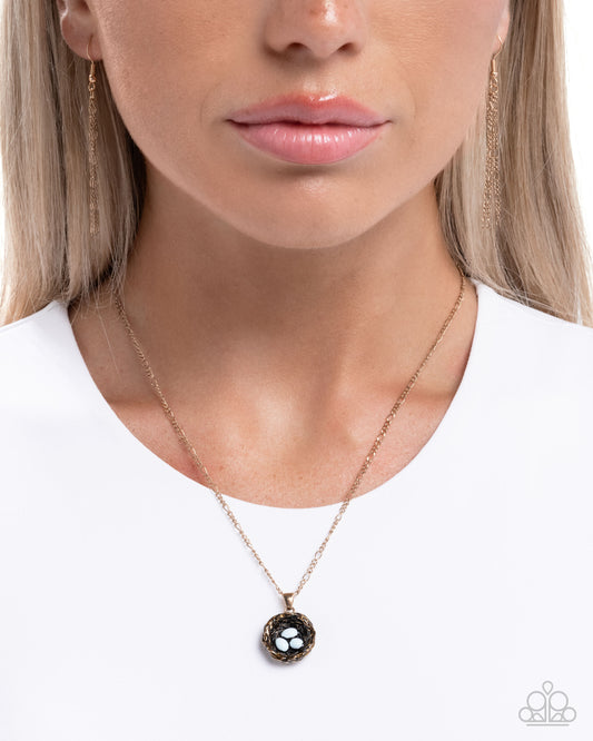 Building a Nest - gold - Paparazzi necklace