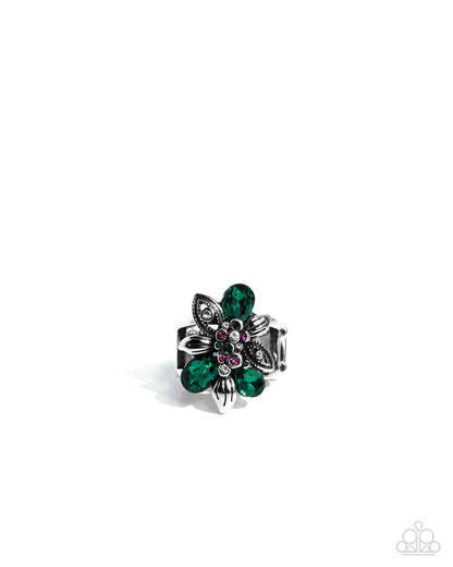 Carefree Corsage - green - Paparazzi ring