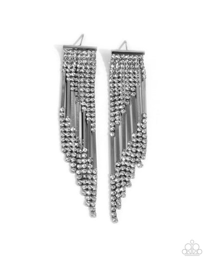 Careless Cascade - black - Paparazzi earrings