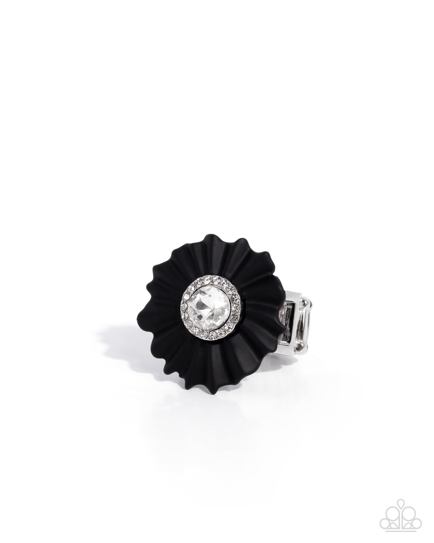 Carved Captain - black - Paparazzi ring