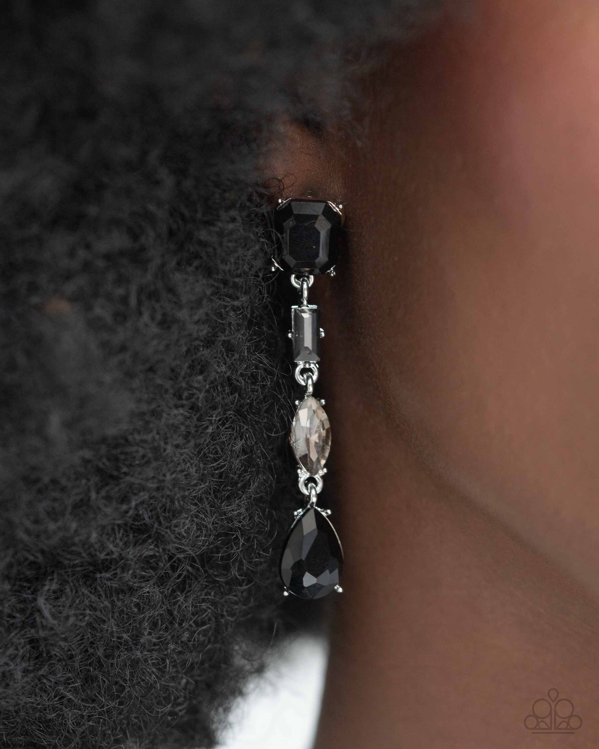 Cascading Gallery - black - Paparazzi complete set