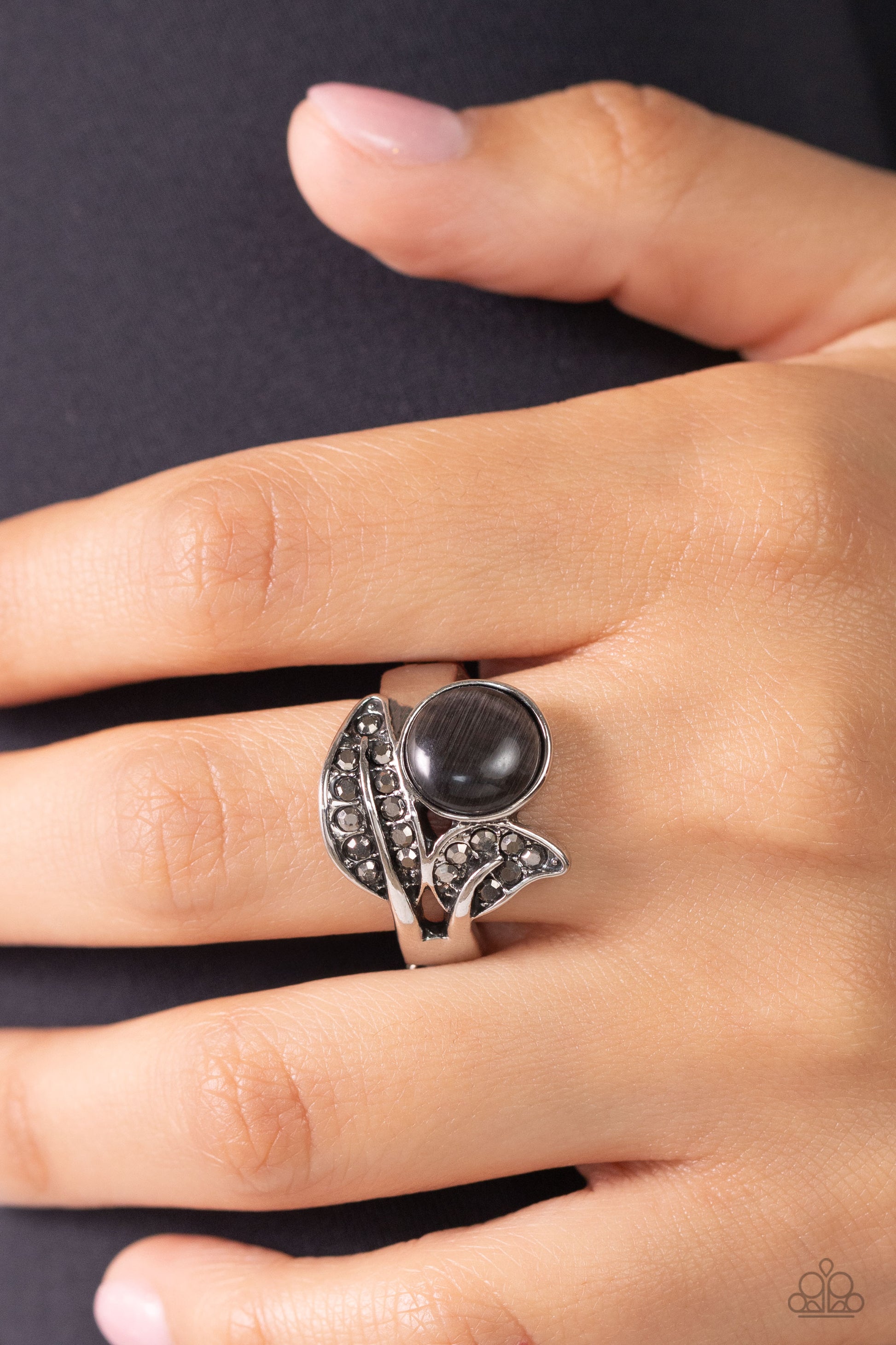 Cats Eye Candy - black - Paparazzi ring