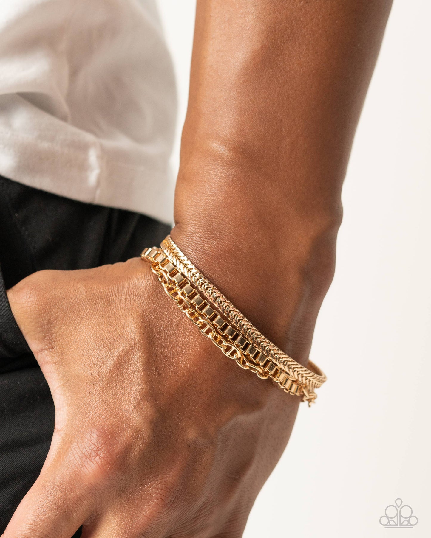 Chain Cabaret - gold - Paparazzi MENS bracelet