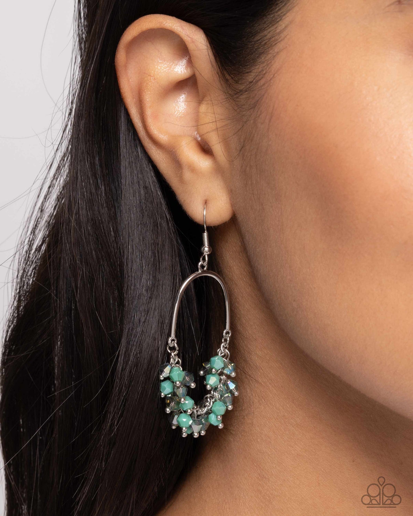 Chandelier Check - green - Paparazzi earrings