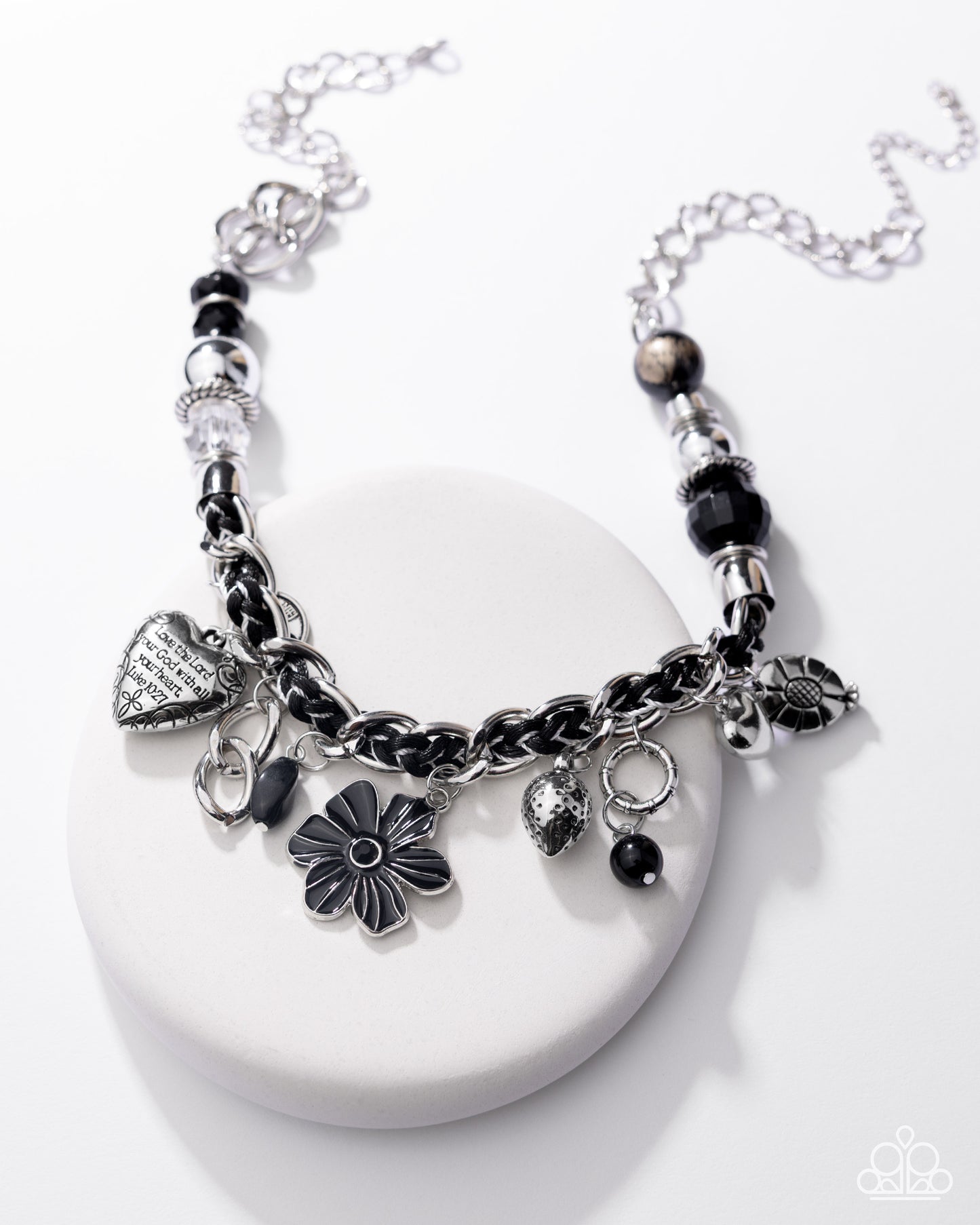 Charmed I Am Sure - black - Paparazzi necklace