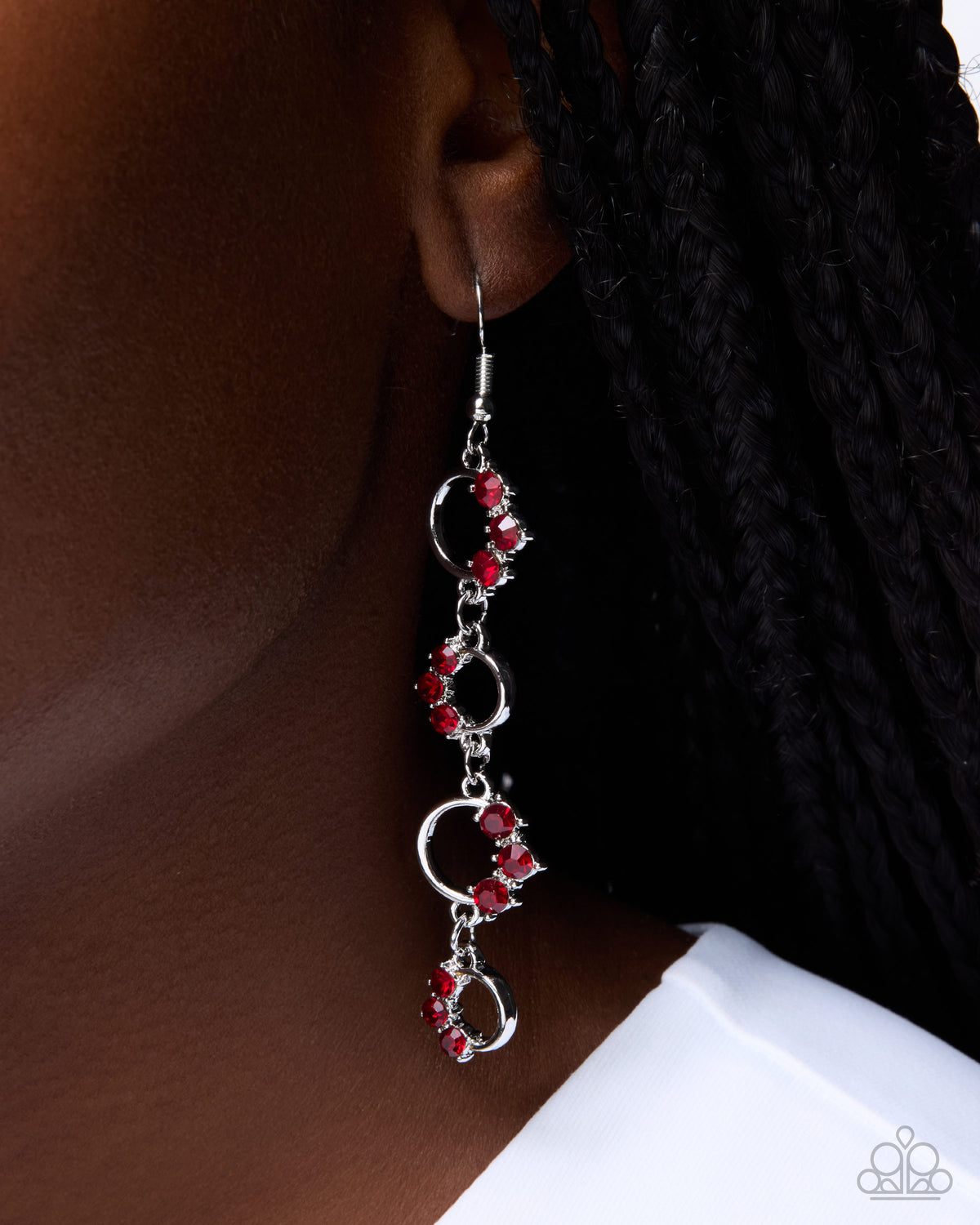 Chic Calling - red - Paparazzi earrings